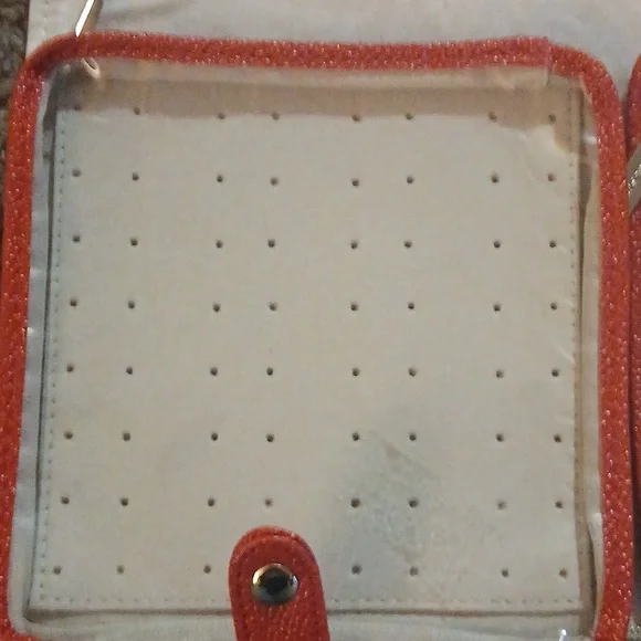 Kendra Scott Red Pebble Leather Jewelry Travel Case - Picture 12 of 16